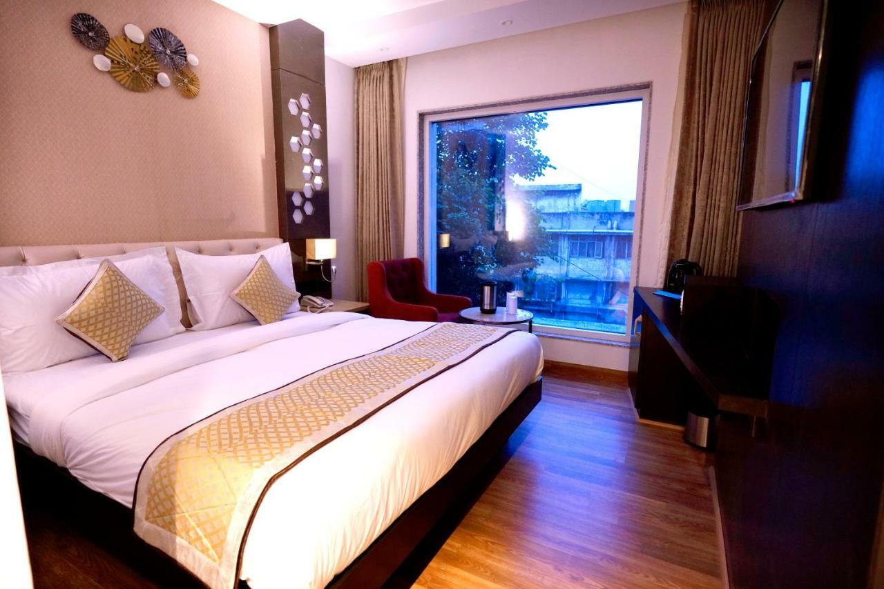 Hotel City Pride With Free Airport Pickup Yeni Delhi Dış mekan fotoğraf