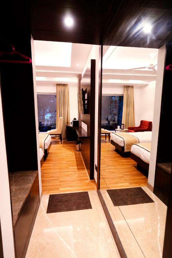 Hotel City Pride With Free Airport Pickup Yeni Delhi Dış mekan fotoğraf